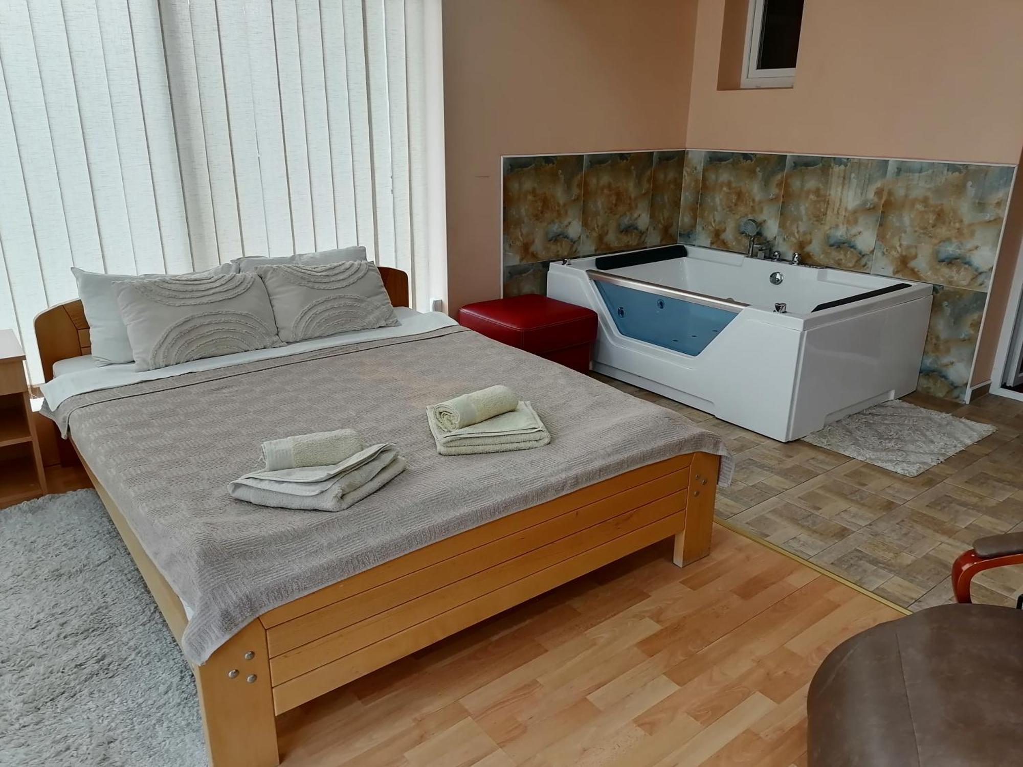Hotel Talija Svilajnac Zewnętrze zdjęcie