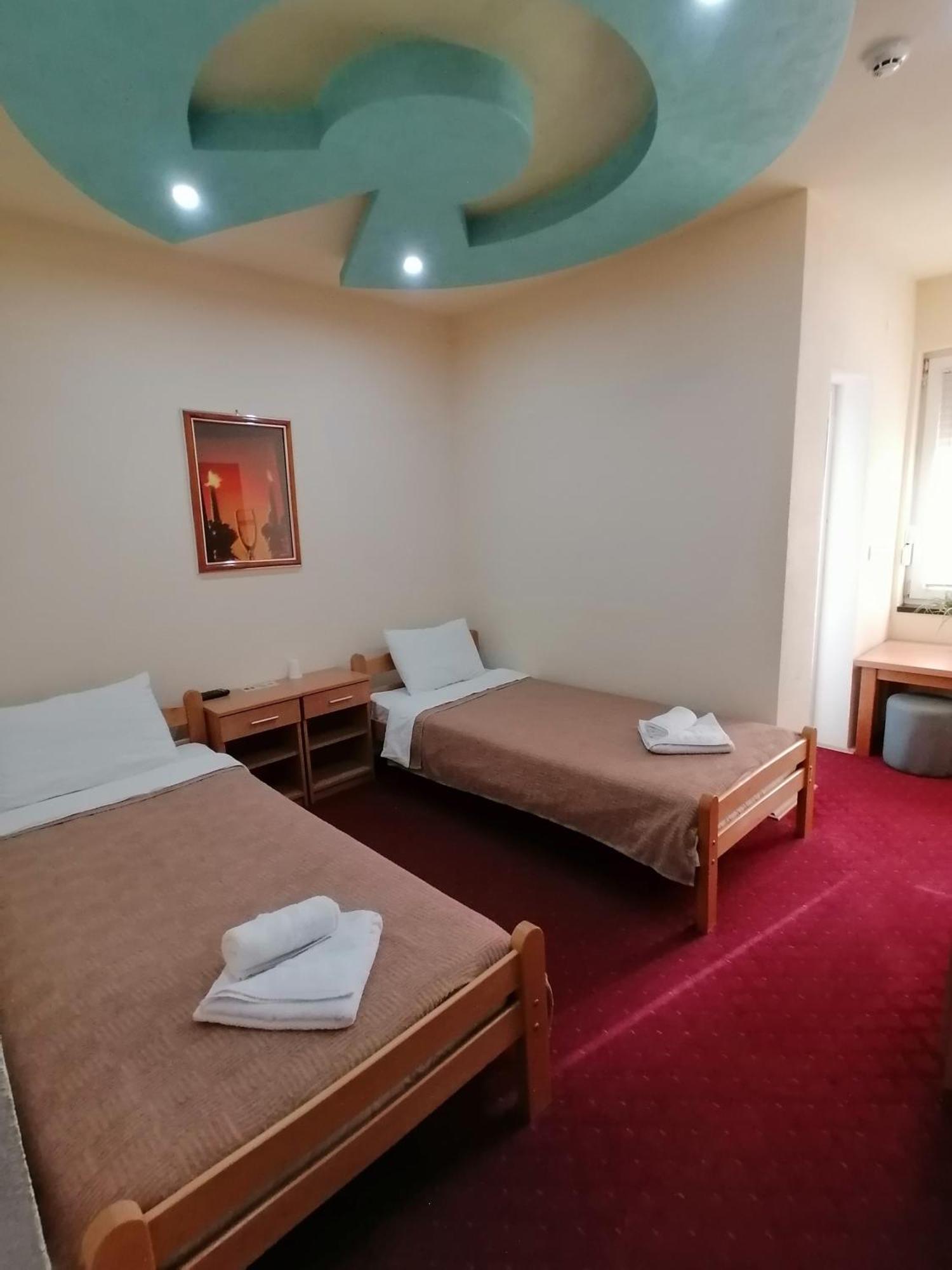 Hotel Talija Svilajnac Zewnętrze zdjęcie