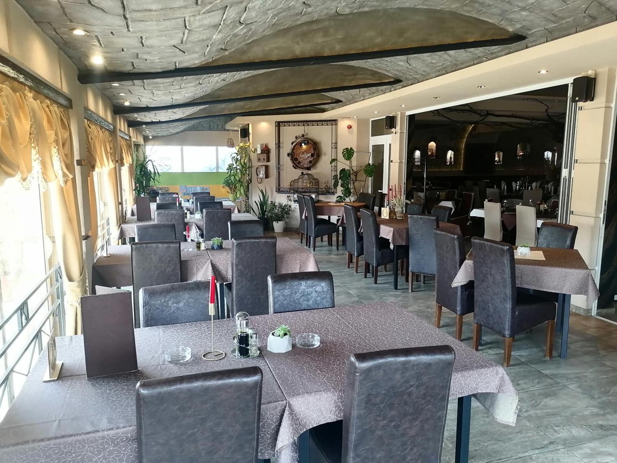 Hotel Talija Svilajnac Zewnętrze zdjęcie